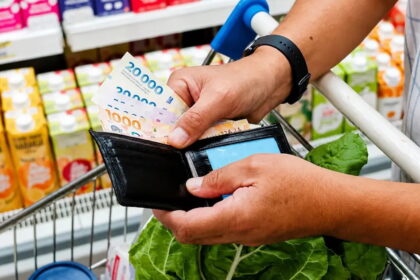 La inflación en Santa Fe bajó respecto a marzo, pero no logró perforar el 3%